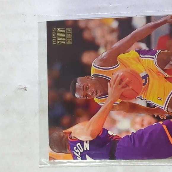 This 1993-94 Topps Stadium #281 trading card features Nick Van Exel - Picture 3 of 7